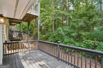709 Ivy Green Ln SE in Marietta, GA - Foto de edificio - Building Photo