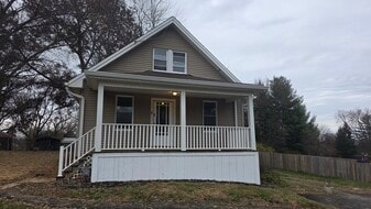 530 Fleming Rd in Cincinnati, OH - Building Photo