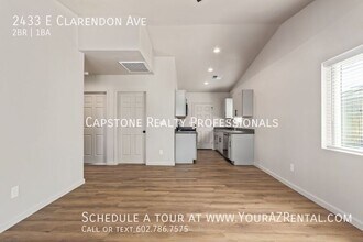 2433 E Clarendon Ave in Phoenix, AZ - Building Photo - Building Photo