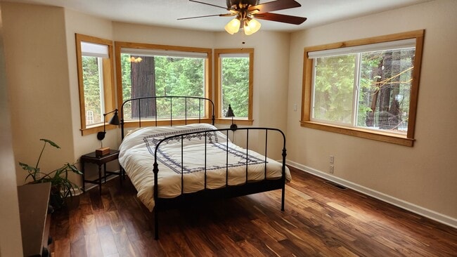 12474 Valley View Rd in Nevada City, CA - Building Photo - Building Photo