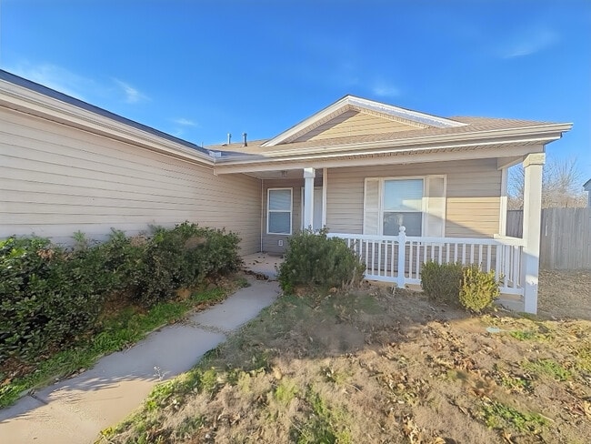 1029 SW 153rd St in Oklahoma City, OK - Building Photo - Building Photo