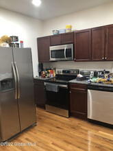 7 Brunswick Rd in Troy, NY - Building Photo - Building Photo