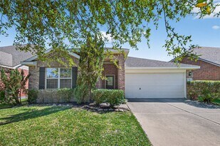 66 W Lasting Spring Cir in Spring, TX - Building Photo