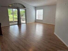 3486 SW Pindo Palm Ln in Palm City, FL - Building Photo - Building Photo