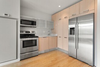 691 Massachusetts Ave, Unit 507## in Boston, MA - Foto de edificio - Building Photo