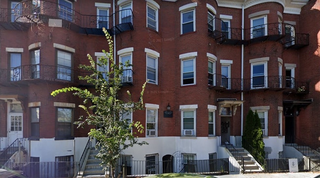 property at 118 London St