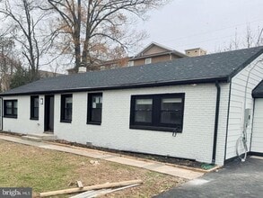 203 Henson Rd in Glen Burnie, MD - Building Photo - Building Photo