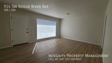 914 SW Rogue River Ave in Grants Pass, OR - Building Photo - Building Photo