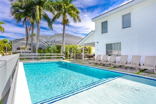 1109 Hollywood Blvd in Hollywood, FL - Foto de edificio - Building Photo