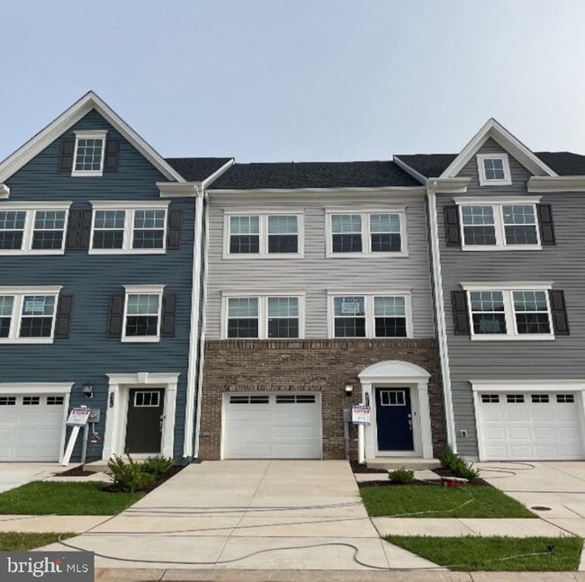 property at 2257 Marcy Dr