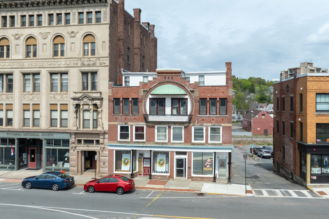 The Proctor Building in Fitchburg, MA - Building Photo