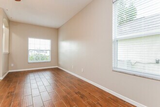 115 Cork Way in Davenport, FL - Building Photo - Building Photo