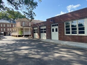 The Marine Residence in Memphis, TN - Foto de edificio - Building Photo