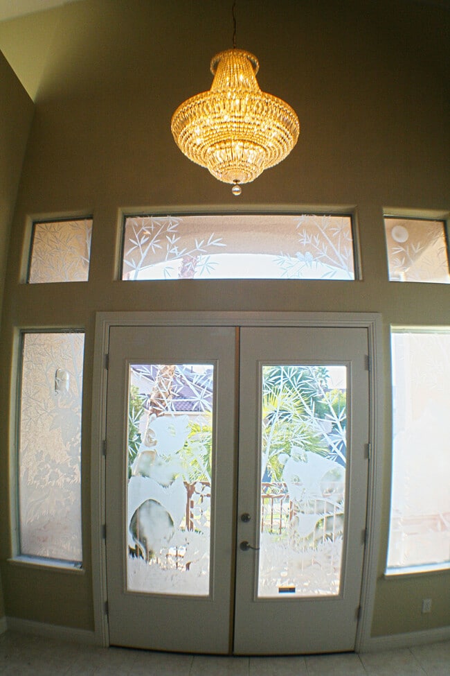308 Doe Run Cir in Henderson, NV - Building Photo - Building Photo