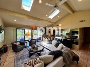 6950 Yount St in Yountville, CA - Building Photo - Building Photo