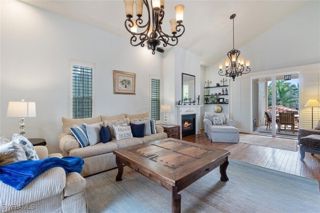 property at 656 16th Ave S