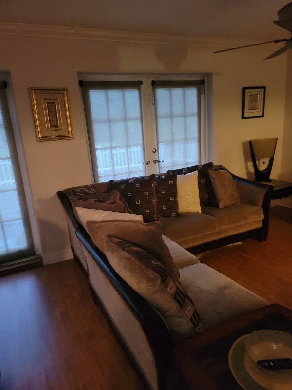 15000 S River Dr in Miami, FL - Building Photo - Building Photo