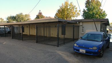 3319 E Fairmont Ave in Fresno, CA - Building Photo - Building Photo