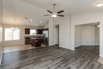 1658 E Shari St in San Tan Valley, AZ - Building Photo - Building Photo