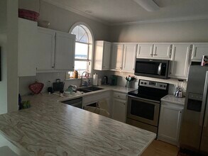 68 Lake Barnett Dr, Unit The Barnett in Brandon, MS - Foto de edificio - Building Photo