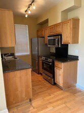 213 Lakeshore Ct in Richmond, CA - Building Photo - Building Photo