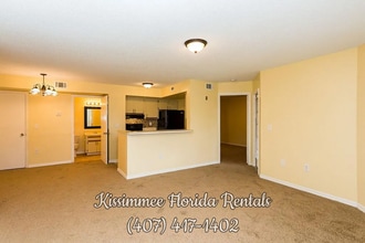 441 Fountainhead Cir, Unit 172 in Kissimmee, FL - Foto de edificio - Building Photo