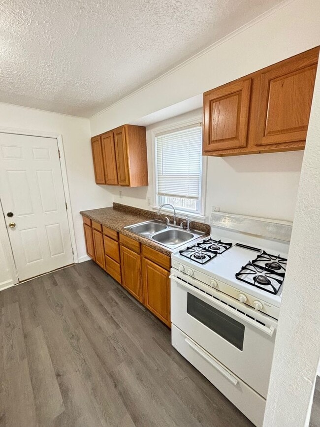 418 N High St in Rantoul, IL - Building Photo - Building Photo