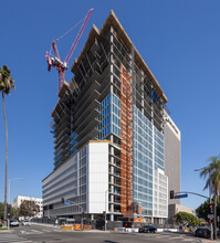 K2 LA Apartments in Los Angeles, CA - Foto de edificio - Building Photo