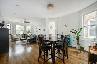 3244 N Hamlin Ave, Unit #2 in Chicago, IL - Building Photo - Building Photo