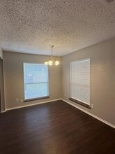 1605 Hartford Dr in Carrollton, TX - Building Photo - Building Photo