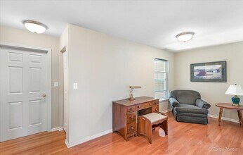 265 Birch Ln in St. Charles, IL - Building Photo - Building Photo