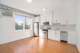 186 James St in Ottawa, ON - Building Photo