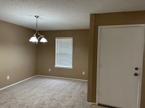 4701 Sausalito Dr in Arlington, TX - Building Photo - Building Photo
