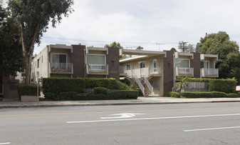 11522 Riverside Dr Apartments