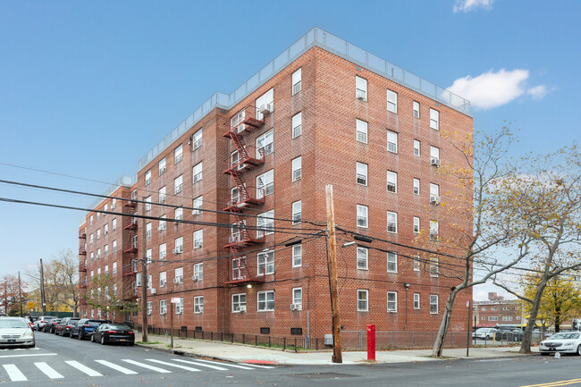 710 Noble Avenue in Bronx, NY - Building Photo - Building Photo