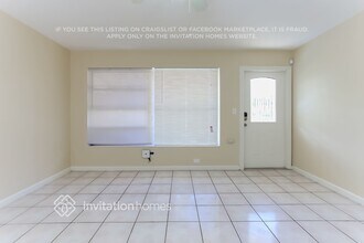 908 Belmont Dr in West Palm Beach, FL - Building Photo - Building Photo