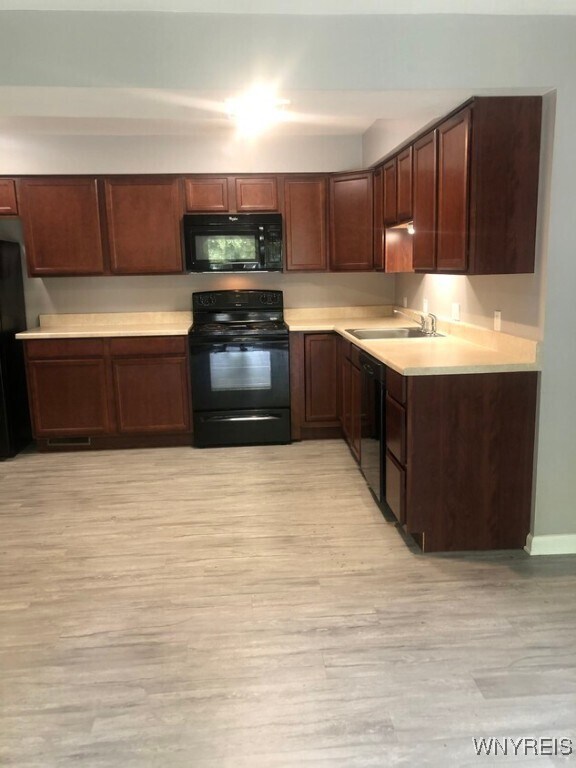 72 Wilbury Pl in Buffalo, NY - Building Photo - Building Photo