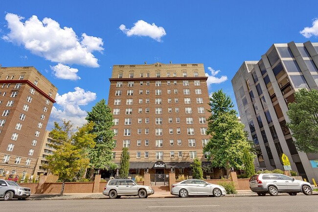 The Novelist in Denver, CO - Foto de edificio - Building Photo