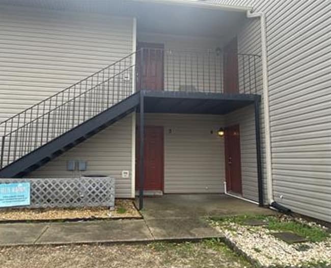 property at 1128 Southwood Dr
