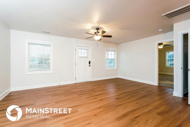 188 Tuscan Way in Lexington, NC - Building Photo - Building Photo