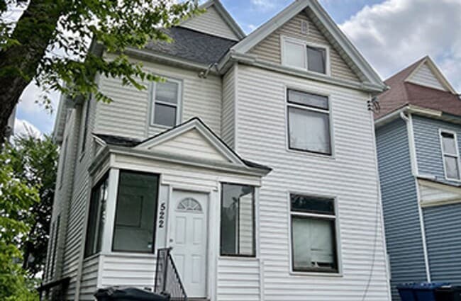 522 12th Ave SE in Minneapolis, MN - Building Photo - Building Photo