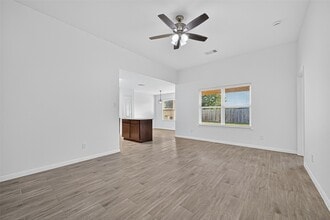 6009 Cypress Ln in Brookshire, TX - Building Photo - Building Photo