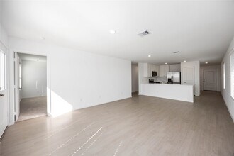 4915 Esperanza Ter Dr in Richmond, TX - Building Photo - Building Photo