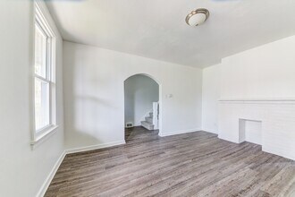 20 Sylvania Ave in Pittsburgh, PA - Building Photo - Building Photo