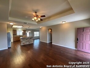 9365 Hildebrandt in San Antonio, TX - Building Photo - Building Photo