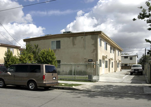 6916 Agnes Ave in North Hollywood, CA - Building Photo - Building Photo