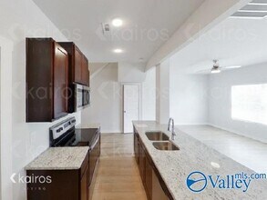 6028 Taramore Ln NW in Huntsville, AL - Building Photo - Building Photo