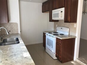 727 Doncrest St in Channelview, TX - Building Photo - Building Photo