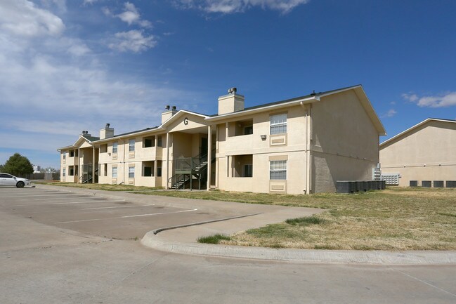 Apache Trace Apartments in Guymon, OK - Building Photo - Building Photo