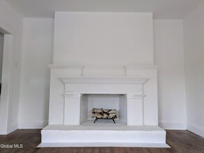 4 Palmer Ave in Corinth, NY - Building Photo - Building Photo